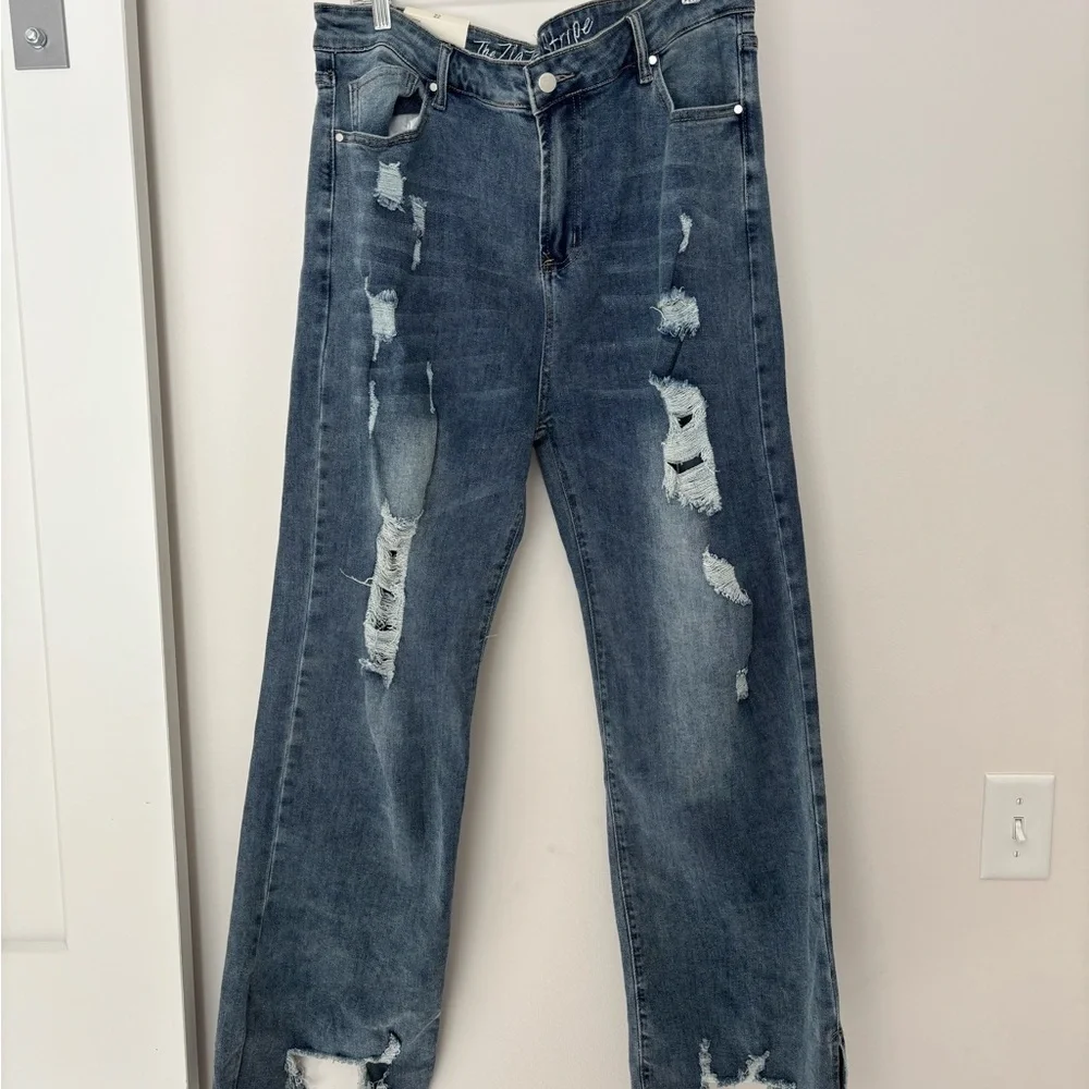 ZigZag Stripe distressed spilt hem jeans size 22